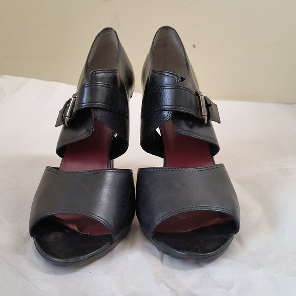 Max Studio Leather Heels 7.5 - Picture 5 of 8